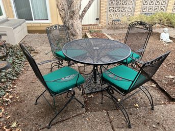 Vintage Wrought Iron Patio Furniture Dining Table With 4 Chairs And Umbrella Stand