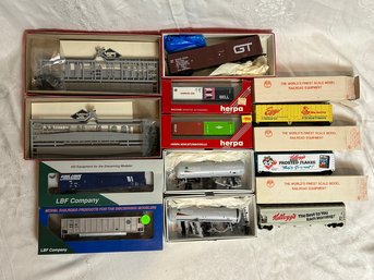 HO Scale Model Train Car Assortment - Variety Of Makers