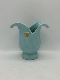 Camark Pottery Vase Blue Tulip / Lily Style