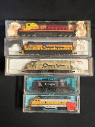 N Scale Powered And Dummy Locomotives - Chessie, SF, Burlington, Undecorated