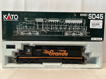 Kato EMD SD45 Powered Locomotive - Rio Grande