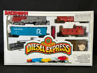 Bachmann Diesel Express HO Scale Electric Train Set (#4)