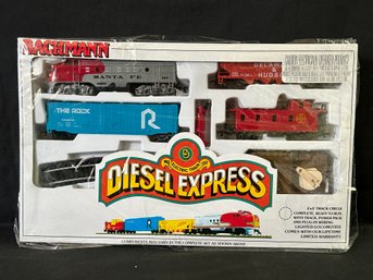 Bachmann Diesel Express HO Scale Electric Train Set (#3)