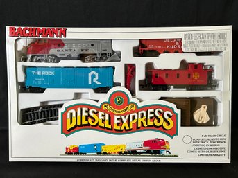 Bachmann Diesel Express HO Scale Electric Train Set (#1)