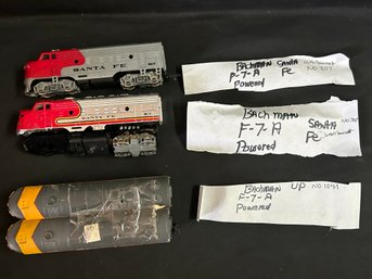 Bachmann HO Scale Powered Locomotives - 1 Appears Good, 3 For Parts Or Repair - SF, UP