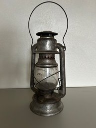 Vintage Norleigh Diamond Dietz Lantern