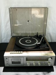 Sears Compact Stereo AM - FM Radio / Phonograph / Tape