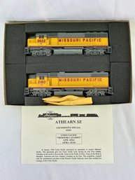 Athearn Special Edition HO Scale Powered And Dummy Locomotives - Missouri Pacific (Canaries)