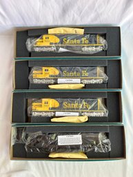 Athearn HO Scale Powered Locomotives SD40-2 - Santa Fe And Undecorated