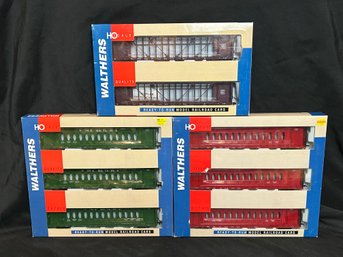 Walthers HO Scale 72ft Center Beam Flat Cars - BNSF, ASAB, CSX