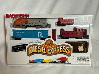Bachmann HO Electric Train Set Diesel Express (#2)