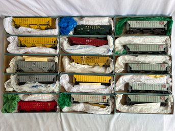Athearn HO Scale 54ft Covered Hoppers - CB&Q, GBW, MKT, KCS And More