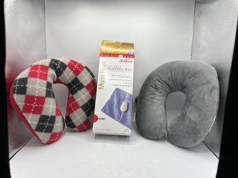 2 Neck Pillows And Heating Pad