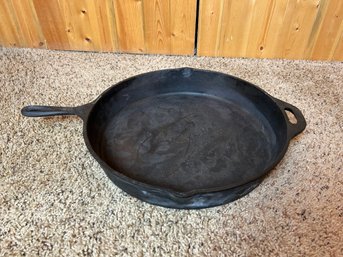 Texsport 15in Cast Iron Skillet Pan