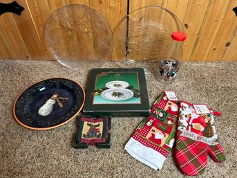 Christmas Assortment - Platters, 2 Tier Serving Tray, Carafe, Kitchen Towel, Oven Mitt, Cloth Coasters