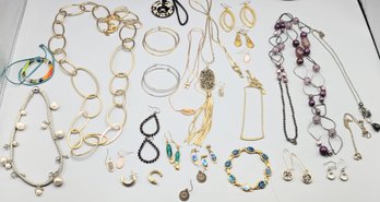 A Large Lot Of  Modern Fashion Jewelry