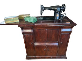 Singer Sewing Machine In Desk With Accessories