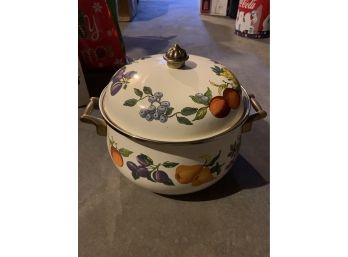 Essence Fruit Design Pot With Lid