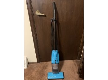 Eureka Quick Up Vacuum