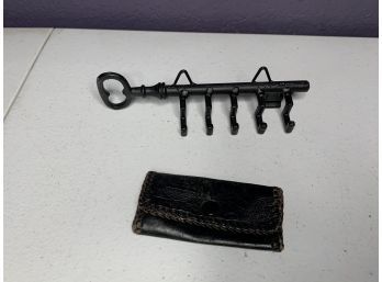 Key Hook Hanger And Organizer