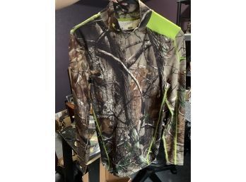 Under Armor Mens Small Compression Coldgear Hunting Shirt (#2)