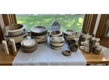 Stoneware Dinnerware In Natural Tones