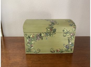 Green Floral Vine Design Tabletop Chest