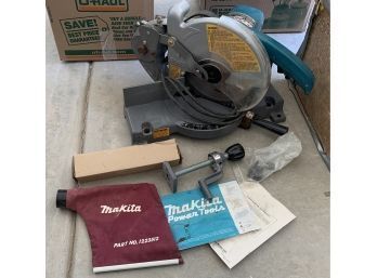 Makita 10' Miter Saw