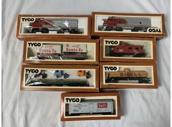 Tyco Model Trains - Engines And Cars