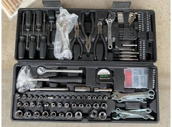 Pittsburgh Tool Set With Case