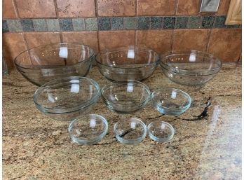 Anchor Hocking Nesting Bowls