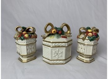 Fitz And Floyd Snowy Woods Lidded Box With Salt And Pepper Shakers