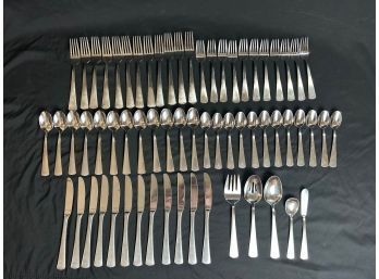 Oneida 18/10 Flatware Silverware Set