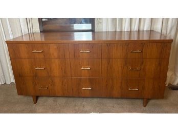 Mid Century Ricardo Lynn Low Boy 9 Drawer Dresser Chest Of Drawers 60 1/2in