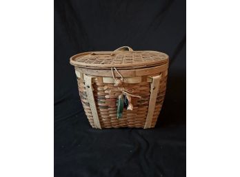 Decorative Fishing Basket - Great Cabin Decor!