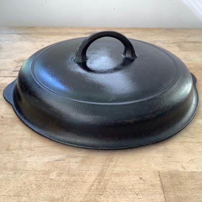 Real Griswold Cast Iron Lid Pot Cover, No 8, Erie, PA 1098C