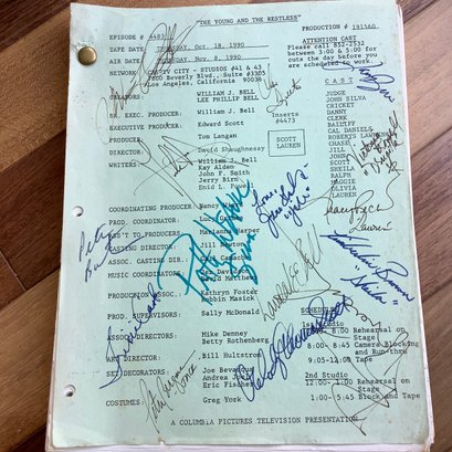 Cast Autographed Official Script Of  TV Soap Opera, 'the Young And The Restless', 1990 Episode 4483