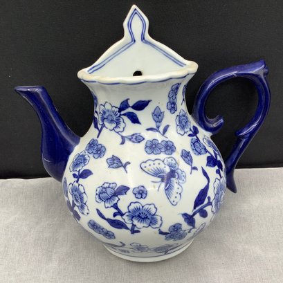 Blue And White 1/2 Pitcher Wall Hanger, Large 9 Inch