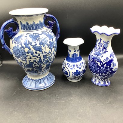 3 Blue And White Urns And Vases, Ruffled Top, Seymour Mann