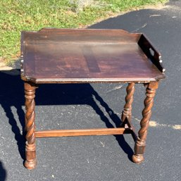 Vintage Solid Wood Ethan Allen Washstand With Turned Legs