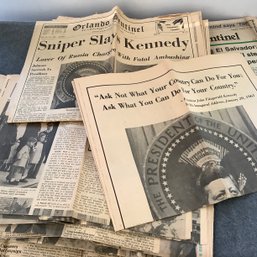 Newspapers From JFK Assassination 1963 And A Few Echo-Pilot From 1944, 1970