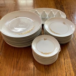 Rosenthal Romance Medley China: 12 Dinner Plates, Dessert Plates & Salad Plates 2 Sets Of S/P & One Platter