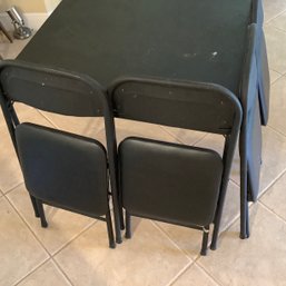 Easy Open Card Table And 4 Folding Chairs. Card Table Legs Opens In Pairs