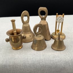 Brass Miniatures, 4 Bells, Clock And Mortar And Pestle