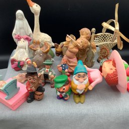 Small Collectibles, Disney, Strawberry Shortcake, Cherubs, Moose, Folk Art People, Miniature Gumball And Jelly