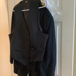 Recently Dry Cleaned Formal Wear, Tux. Vanetti Jacket And Pants, Vest Stafford.