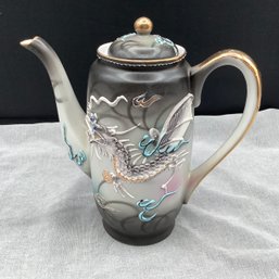 Dragon Ware Japanese Moriage Tea Pot