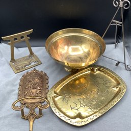 Brass Pagoda Bookend, Plate Holder With Repouse Flowers, Made In Italy, Brass Bowl And Platter And Plate Rack