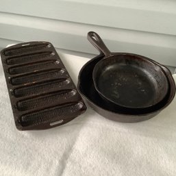 3 Piece Cast Iron Lot, Wagner Ware 8 Inch Fry Pan, Corn Bread Maker And No 3 Pan