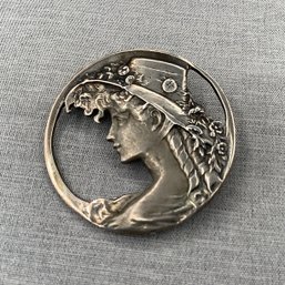 Art Nouveau Woman In Profile 925 Sterling Silver Pin / Brooch